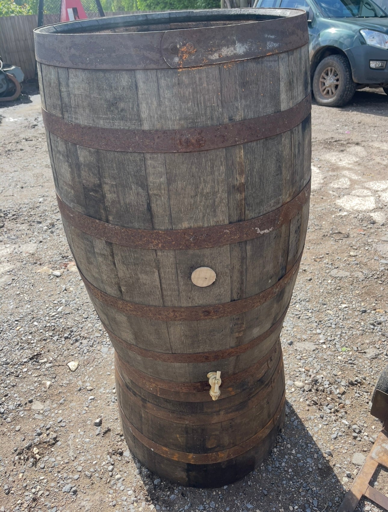 200L Oak Whiskey Barrel Water Butt Kit